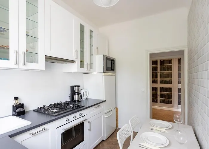 Golden - 10 People - Center -nowy Swiat شقة وارسو