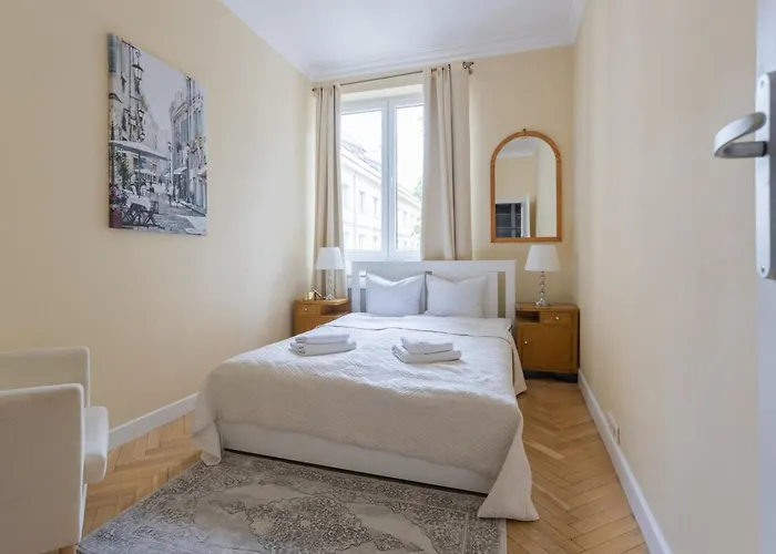 Golden - 10 People - Center -nowy Swiat شقة وارسو