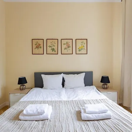 Apartament Chic - 10 People - Center -nowy Swiat